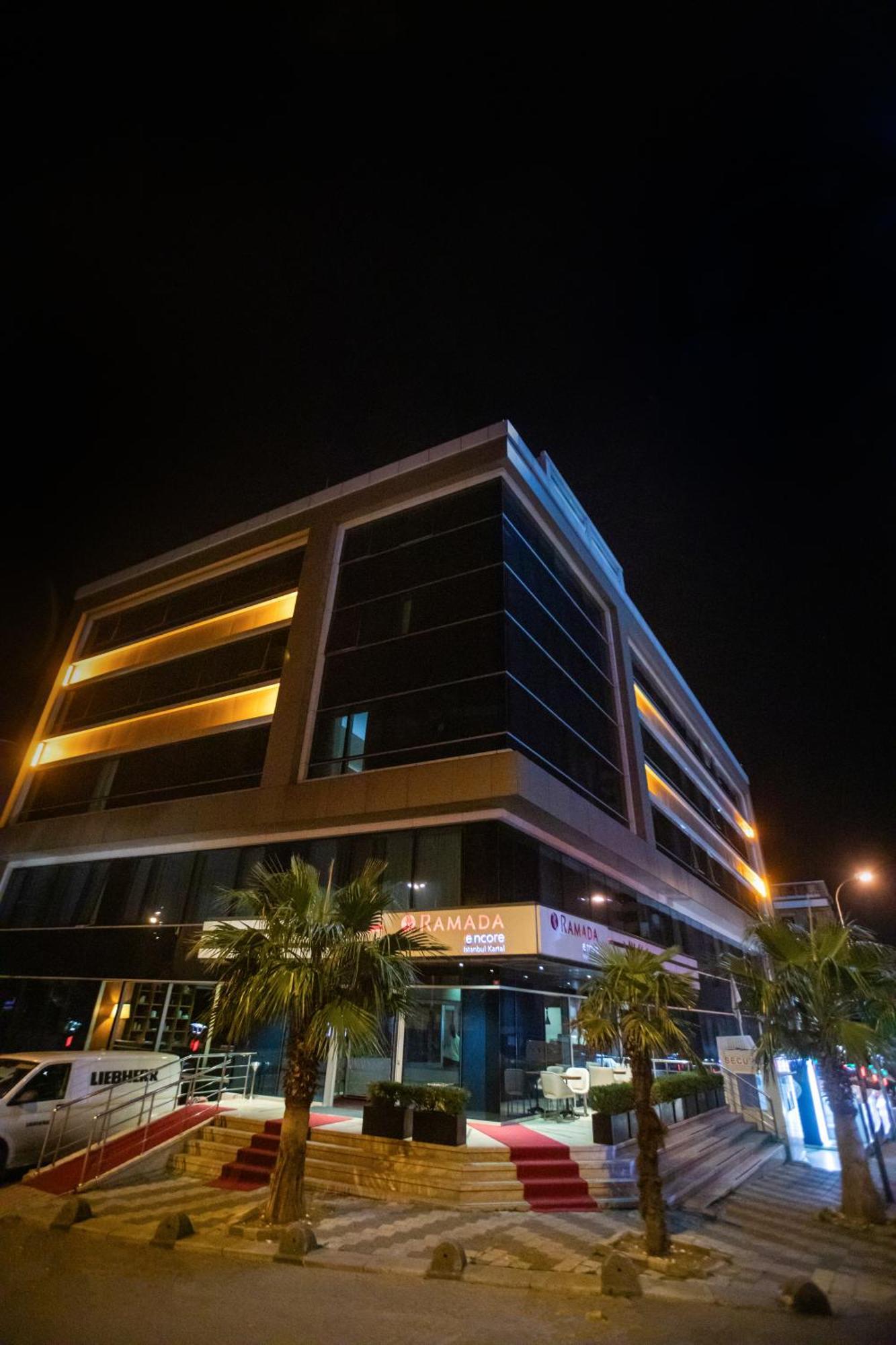 伊斯坦布尔卡塔尔华美达安可酒店 外观 照片